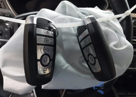 2021 Ford Escape Titanium из США, поврежденный, VIN 1FMCU9J93MUA62196